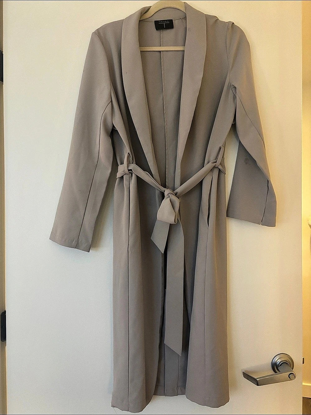 NWOT Tahari Belted Trench Coat in Beige